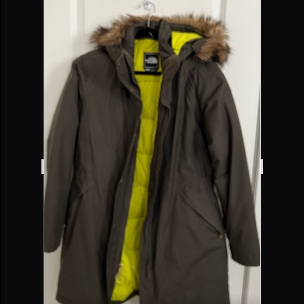 The North Face Women’s Long Puffer Jacket